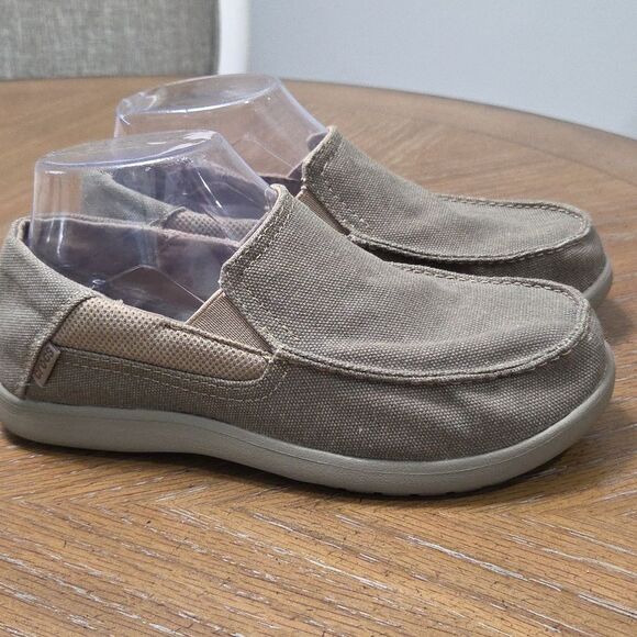 Crocs Santa Cruz II Loafers Youth Size J5 Unisex Khaki Slip on Shoes 204025 nwot - Picture 1 of 9